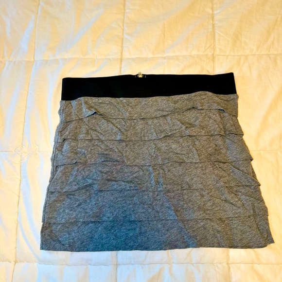 Express Tiered mini skirt - Picture 1 of 5